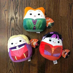 Squishmallows x Disney Hocus Pocus: Winifred, Mary, Sarah Sanderson Sisters NWT